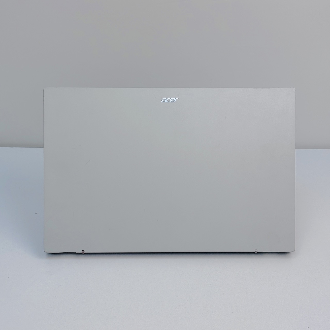 Acer Aspire 3 15-AMD Ryzen 5 7520U /15 inch FHD / 16GB RAM / 256GB
