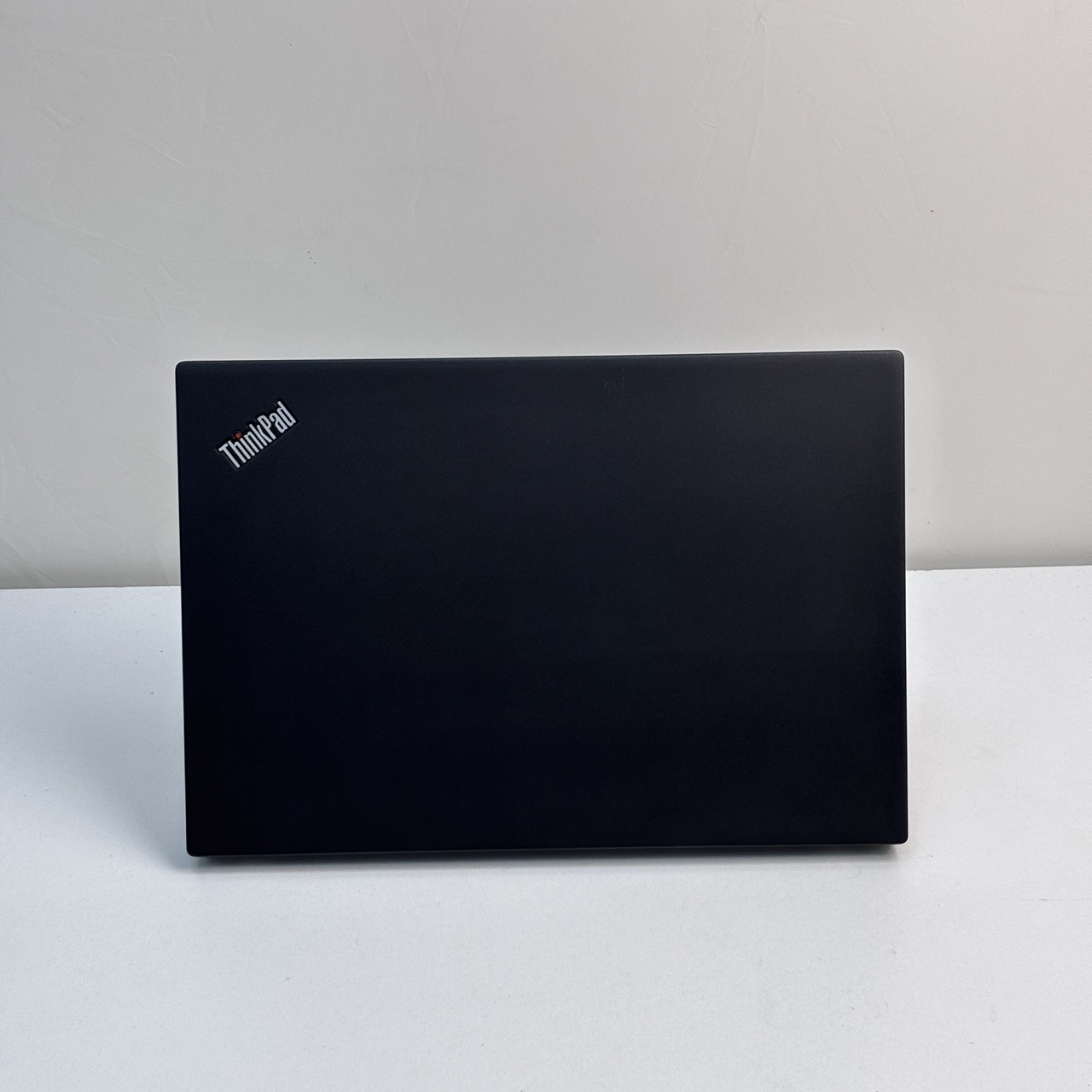Lenovo ThinkPad T480s -8th Gen /Intel Core i7-8650U/ 16GB RAM / 512GB SSD/ Intel UHD Graphics / Black