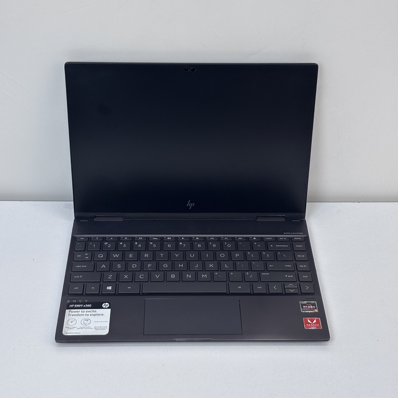 HP Envy 13 x360 Convertible – AMD Ryzen 5 2500U/ 256GB SSD / 8GB RAM/1GB AMD Radeon Graphics