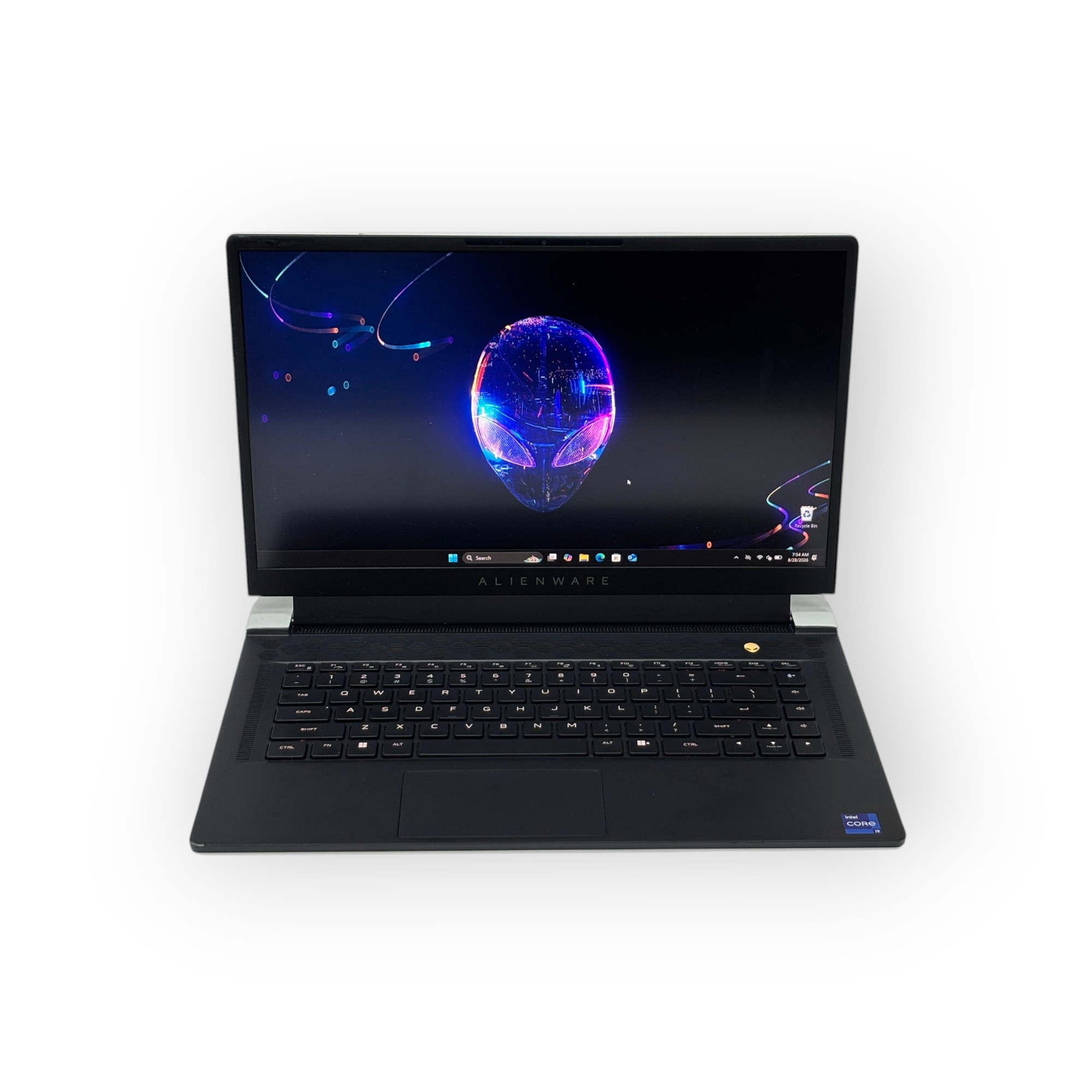 Dell Alienware x15 R2 Gaming Laptop / Intel Core i9-12900H / 8GB NVIDIA GeForce RTX 3070ti / 15.6inch FHD / 32GB RAM / 1TB SSD / White