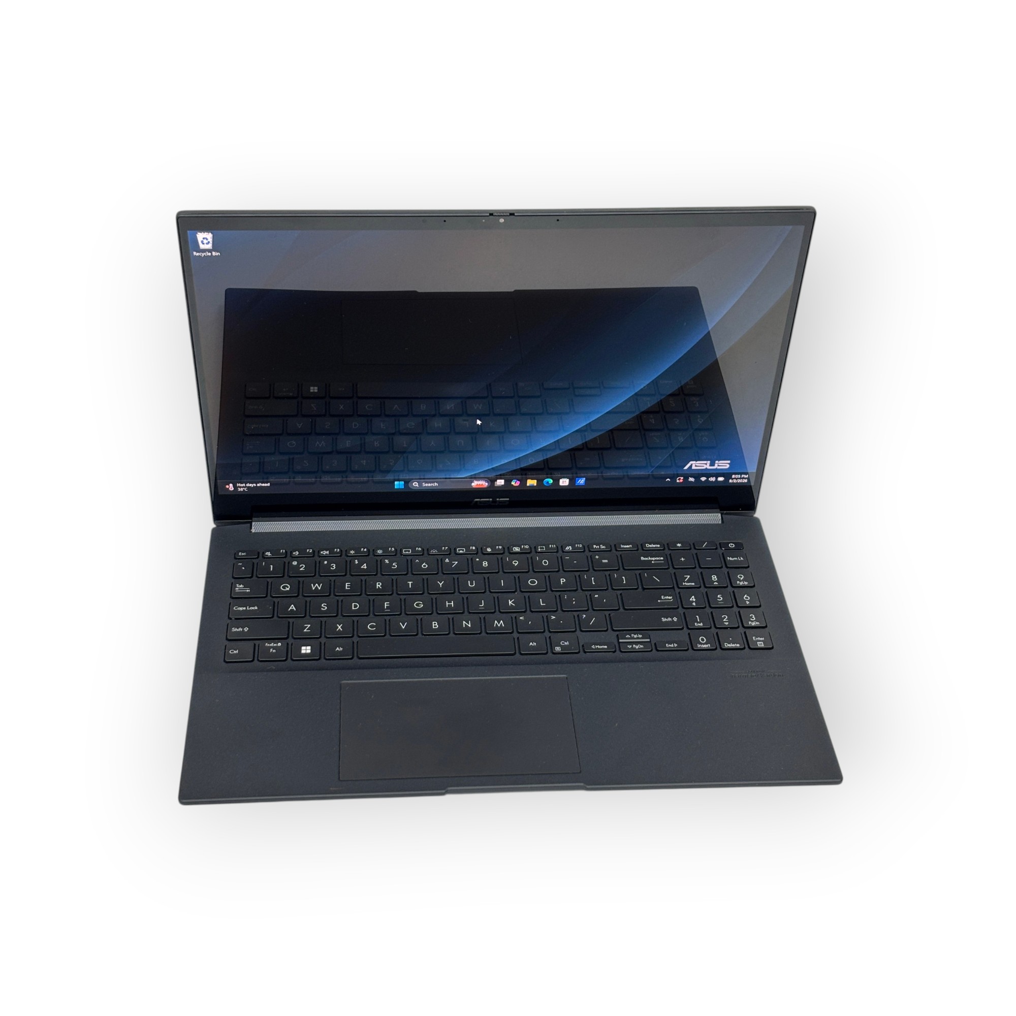 Asus Creator Laptop Q (Q540) / Intel Core i9-13900H / 6GB NVIDIA GeForce RTX 3050 / 15.6 inch / 16GB RAM / 512GB SSD