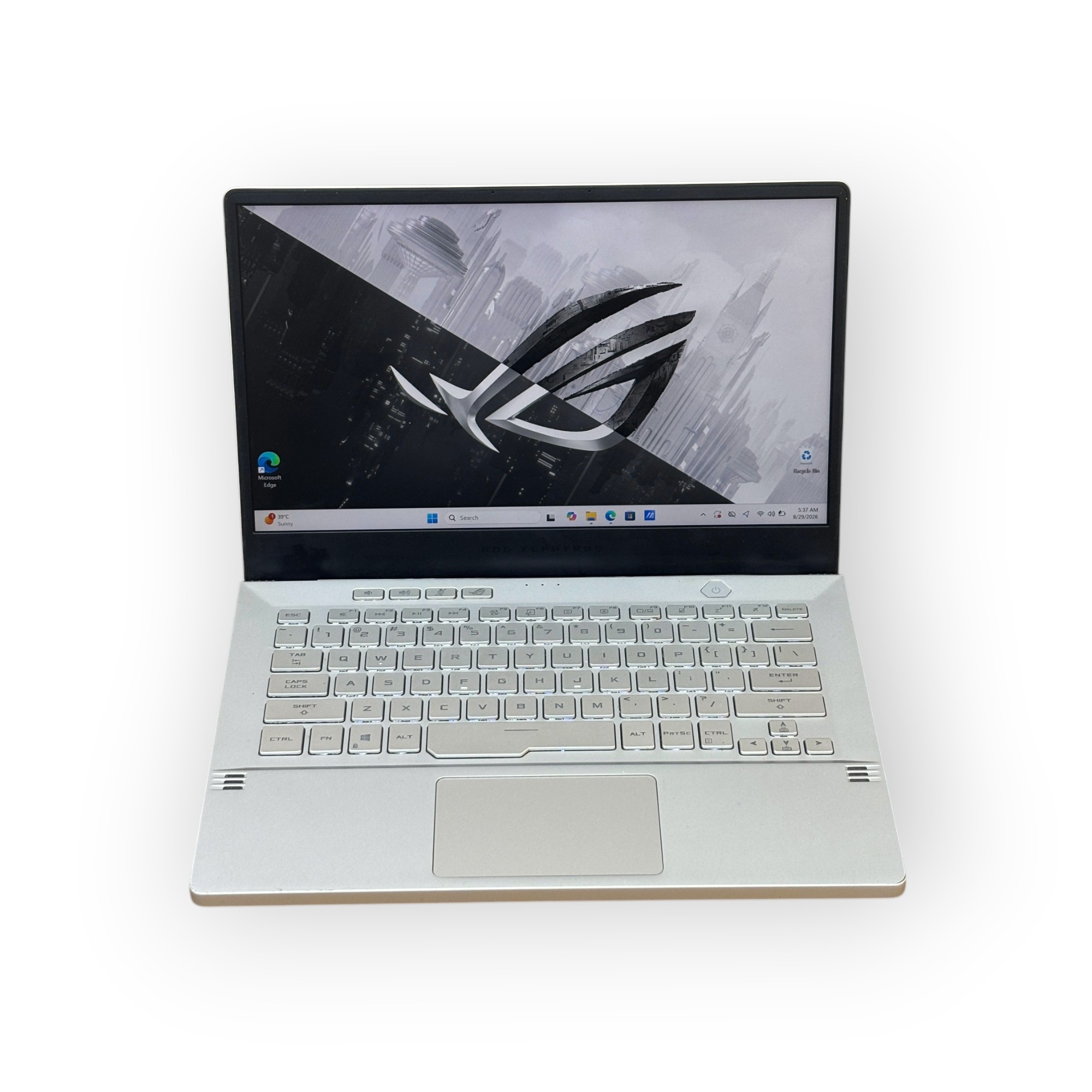 Asus ROG Zephyrus G14 Gaming Laptop / AMD Ryzen 9-4900HS / 8GB NVIDIA GeForce RTX 2060 GPU / 14inch / 16GB RAM / 512GB SSD / Platinum White