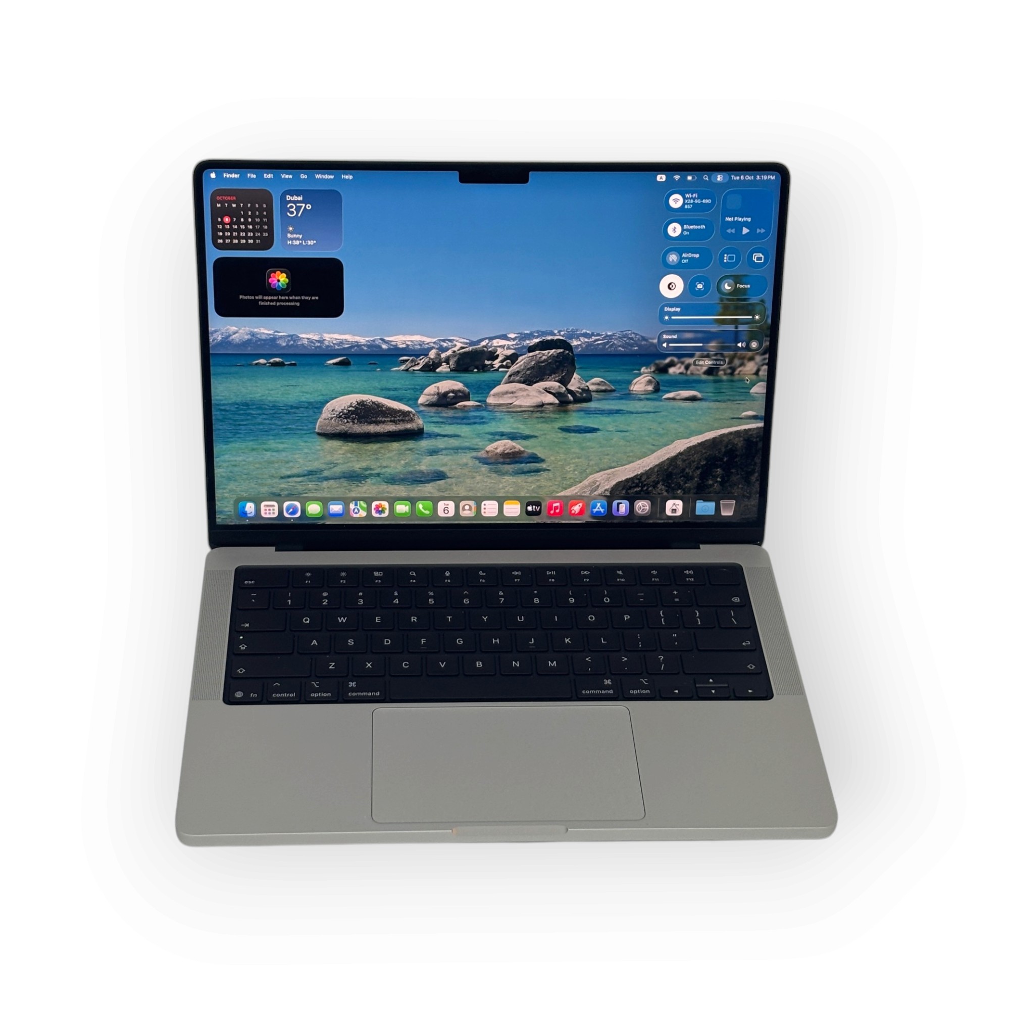 Apple MacBook Pro 14 inch – M5 Pro / 24GB Unified Memory / 1TB SSD / Open Box / Apple Warranty