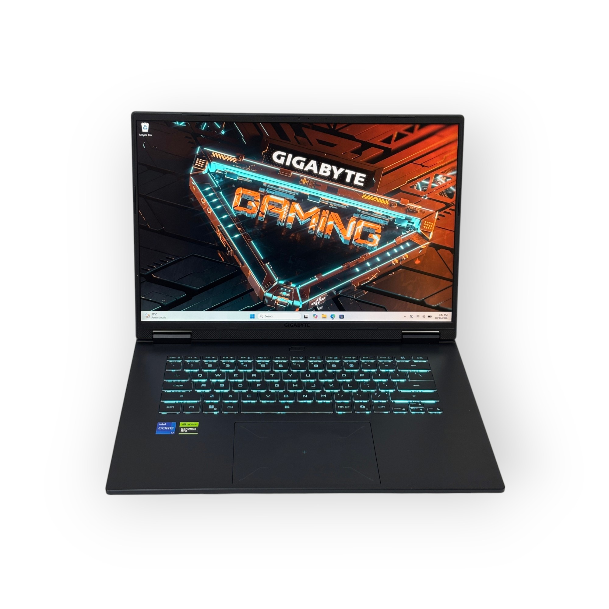 GIGABYTE Gaming A16 GA6H – 13th Gen / Intel Core i7-13620H / 16 inch Display / 512GB SSD / 16GB RAM / 6GB NVIDIA GeForce RTX 4050 Graphics